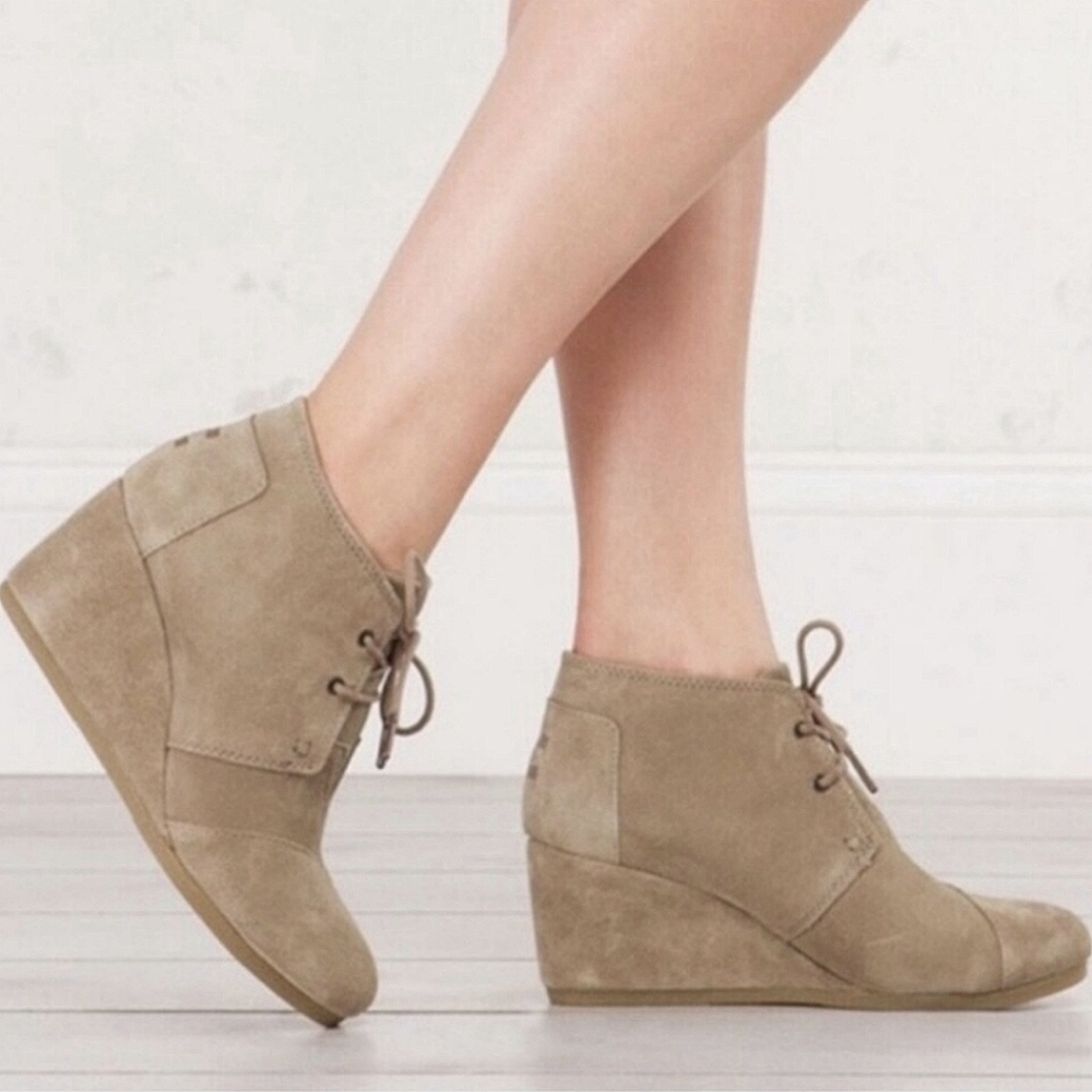 TOMS Taupe Suede Desert Wedge Booties 6